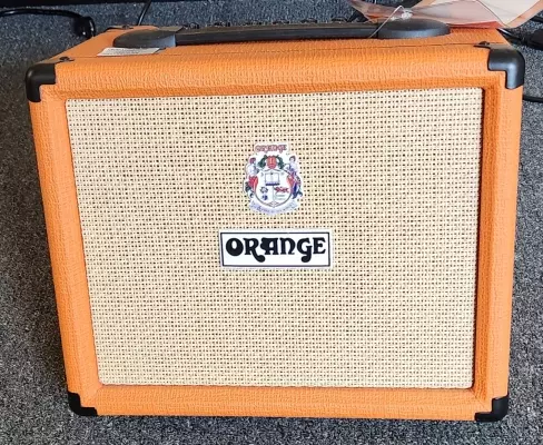 Orange Amplifiers Crush Acoustic 30 30-watt 1x8'' Acoustic Combo
